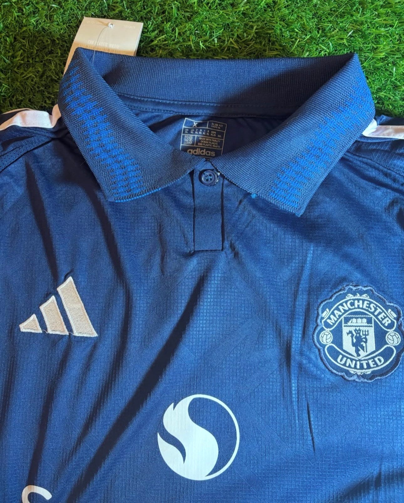 Manchester United 24/25 Away Jersey