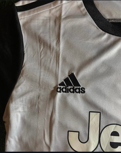 Juventus 19/20 Home Jersey Full Sleeves