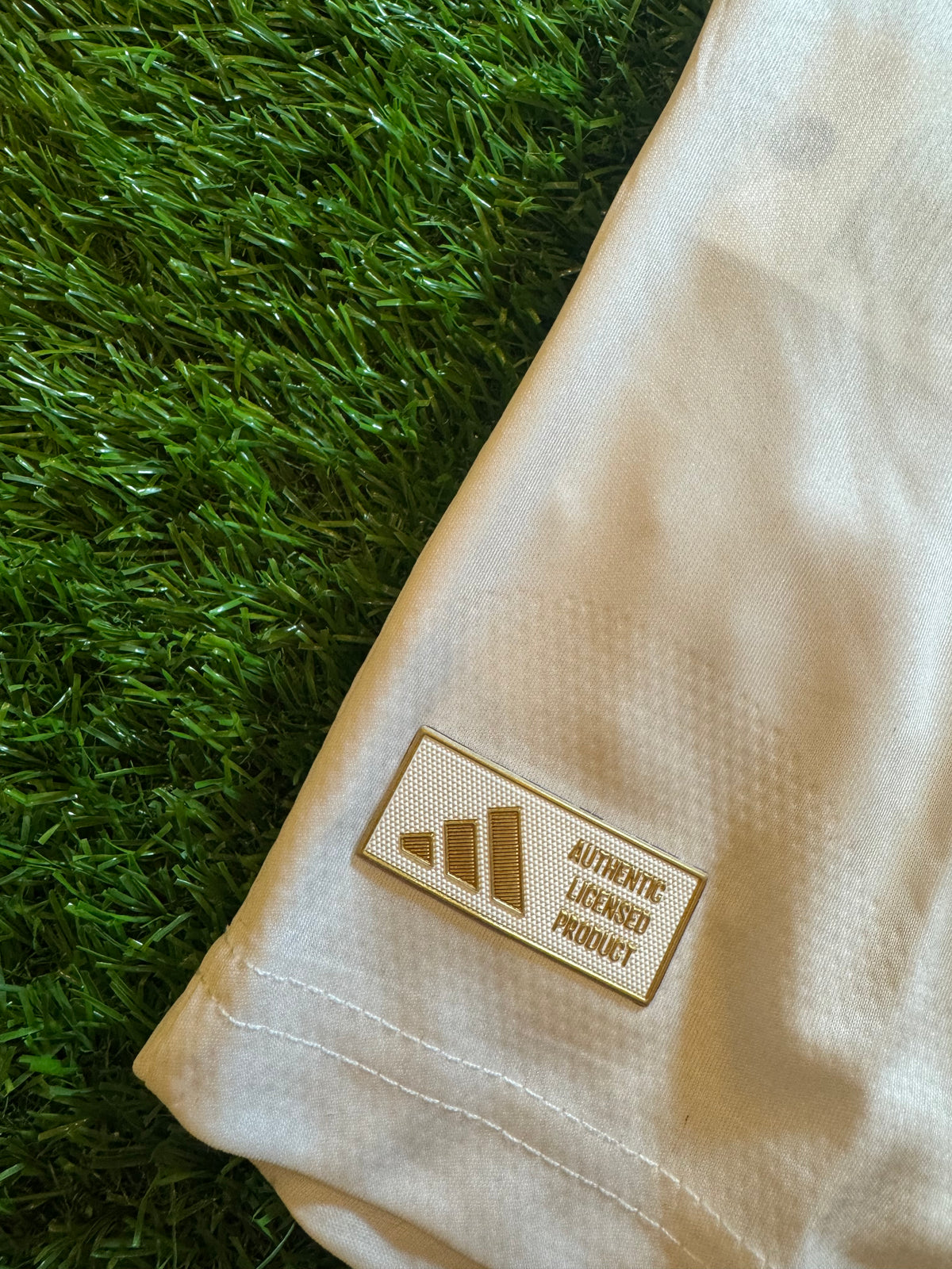 Real Madrid 26/27 Home Jersey Half Sleeves (TPU)